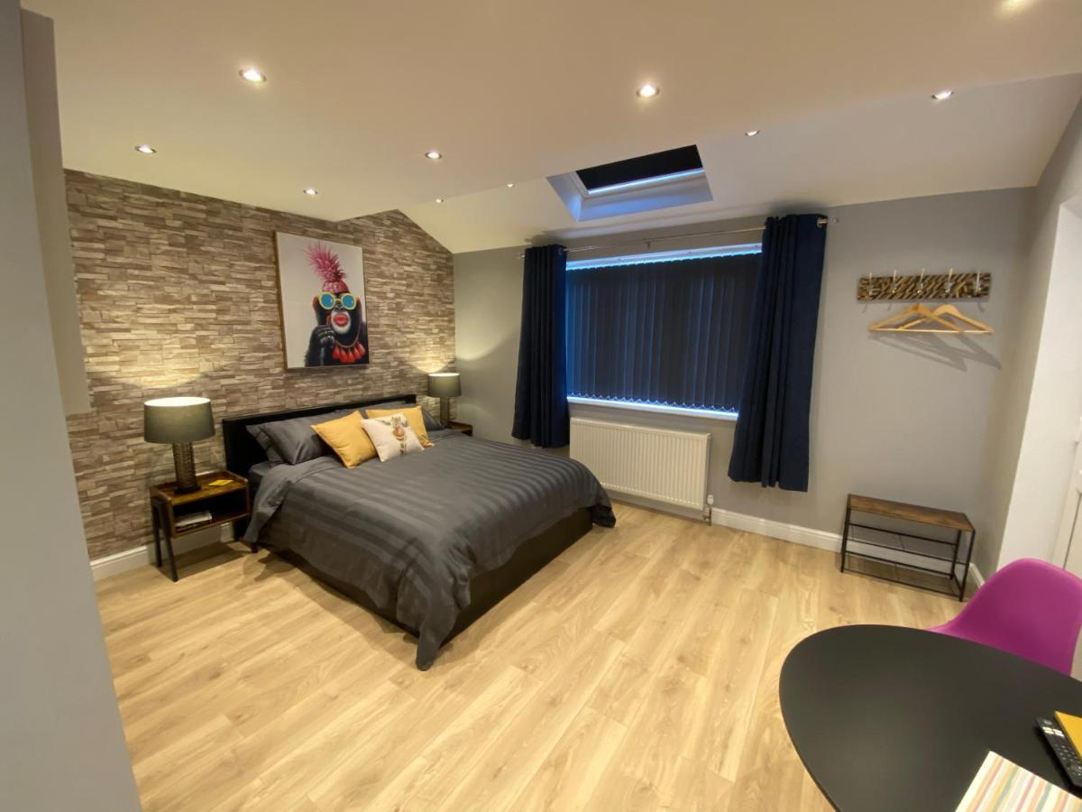 Modern Luxury 1 Bed Apartment With Parking Near Stansted Airport Stansted Mountfitchet Eksteriør bilde