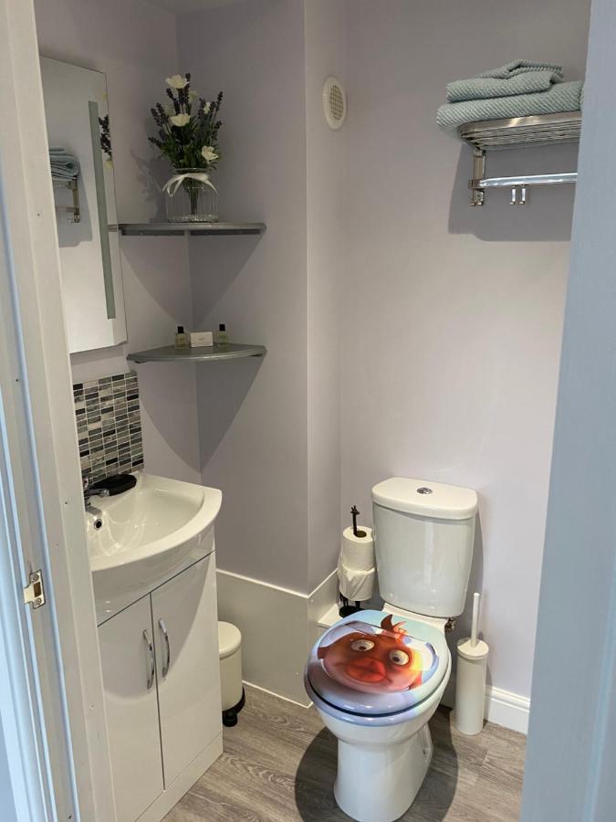 Modern Luxury 1 Bed Apartment With Parking Near Stansted Airport Stansted Mountfitchet Eksteriør bilde